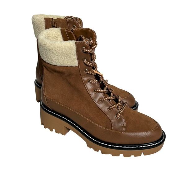 NWOB Violet & Red Womens Alexa Suede Lace Up Bootie Size 6 1/2 - Picture 5 of 13